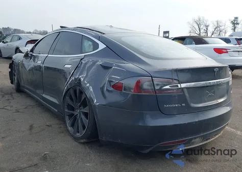 2015 Tesla Model S 70D/85D/P85D из США, поврежденный, VIN 5YJSA1H21FF100720